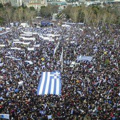 Σχόλιο ΜΕΚΕΑ για την δήθεν νομιμοποίηση του συστήματος από το αίτημα για δημοψήφισμα